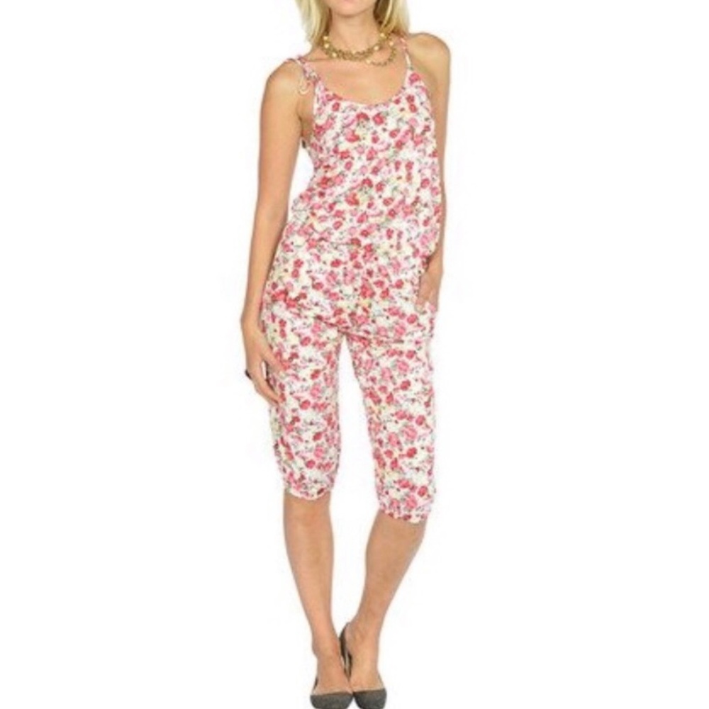 Lagaci sport floral Capri romper